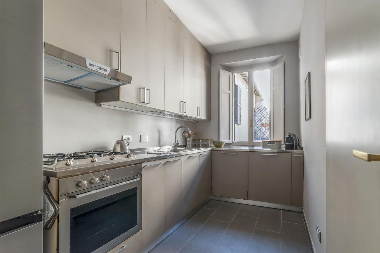 Casa Pace, A Burghesius Apartment *
